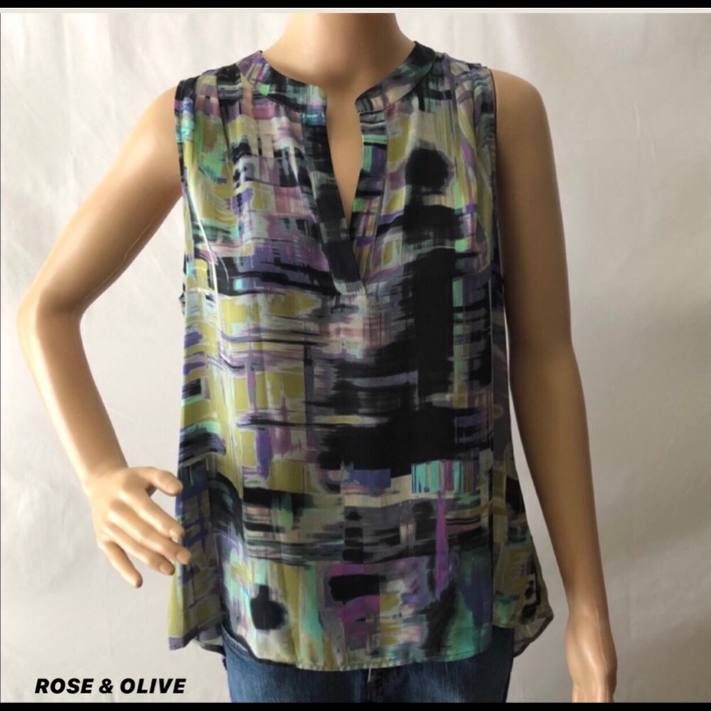 💥3 For $10💥 ROSE & OLIVE BLOUSE